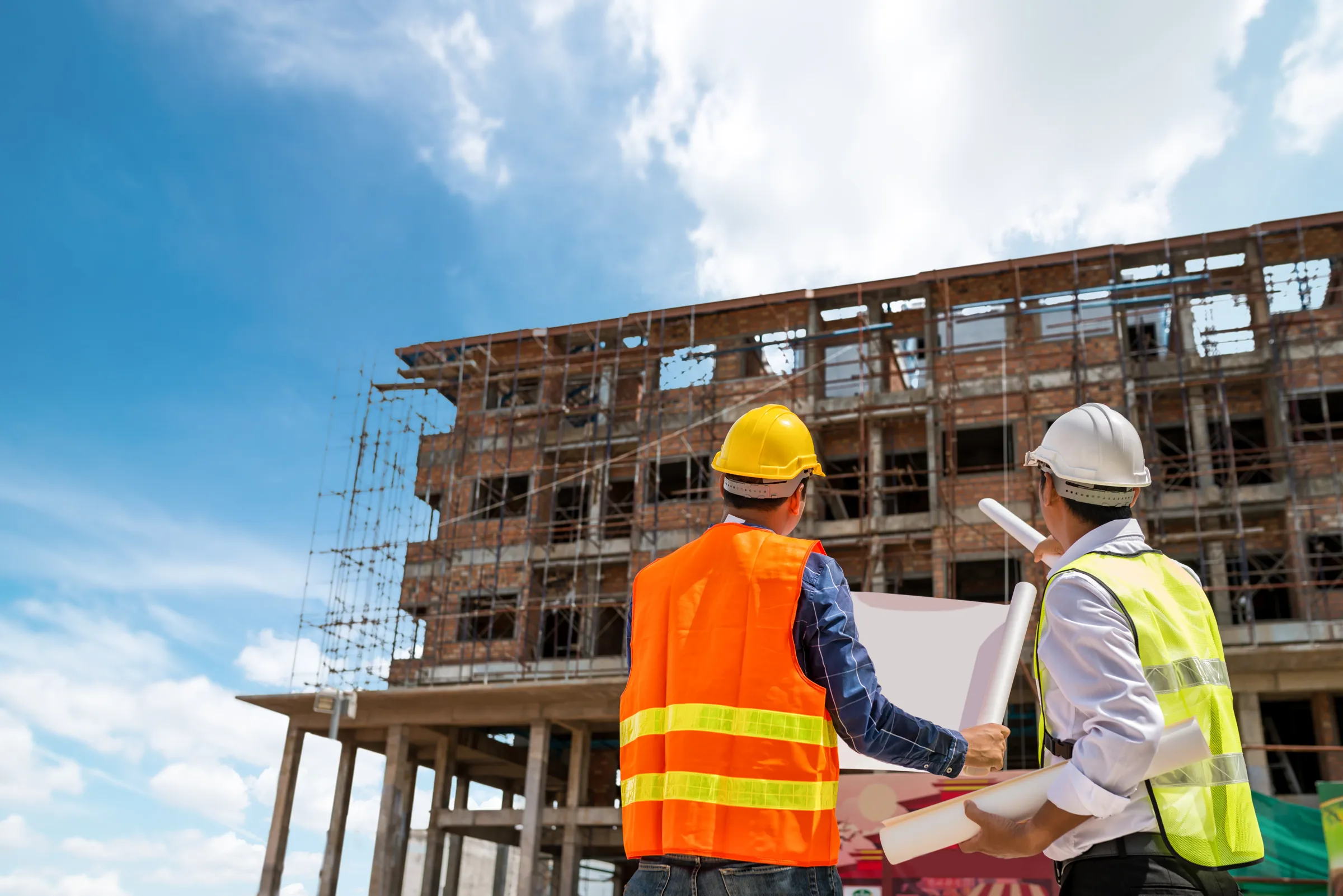 Managing Subcontractors Across Multiple Construction Projects: What Can Go Wrong?
