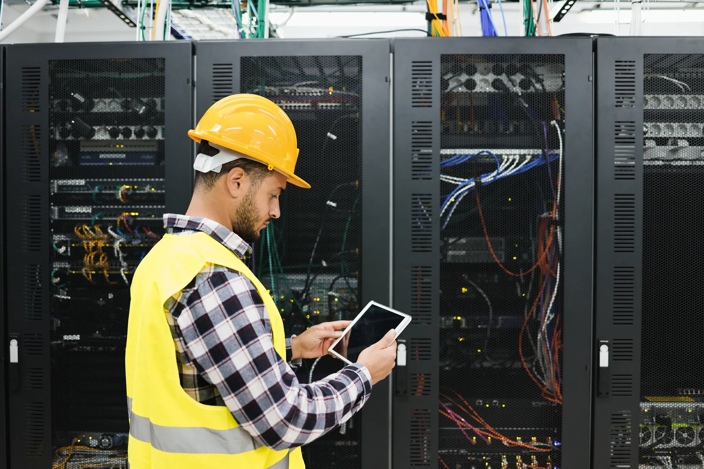 Supply Chain Management for Data Centres: Reducing Risk in a Mission-Critical Environment